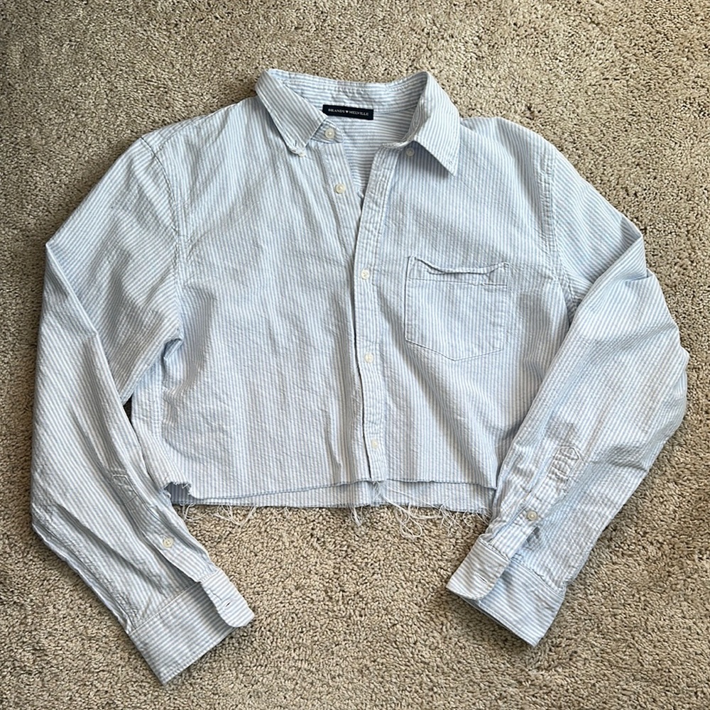 Brandy Melville Cropped Button Down